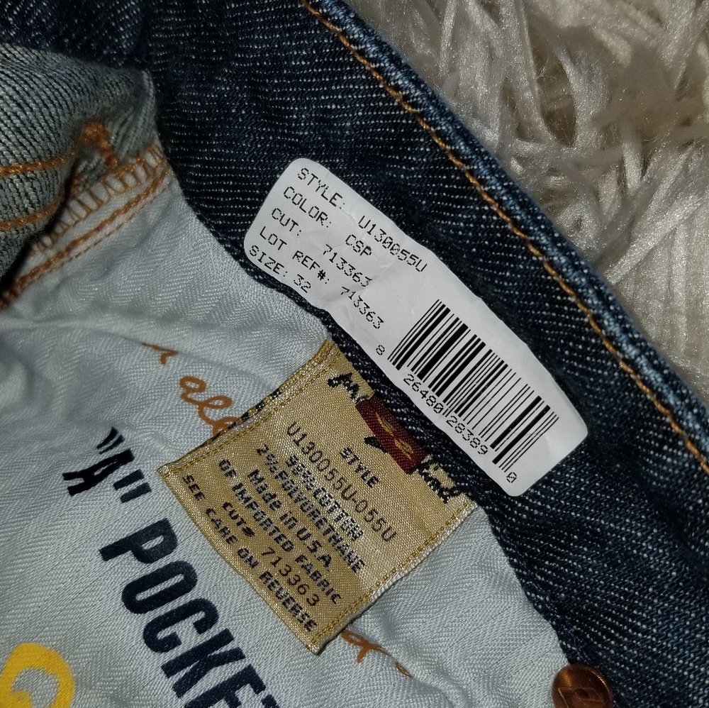 7 For All Mankind - Picture 5 of 5